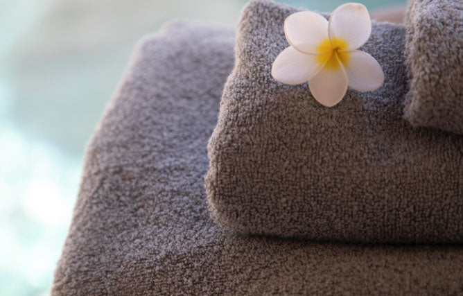 Bamboo Towels: Spas’ Latest Antibacterial Crush<br/><h2 class="h5">Bonus: downloadable spa card</h2>